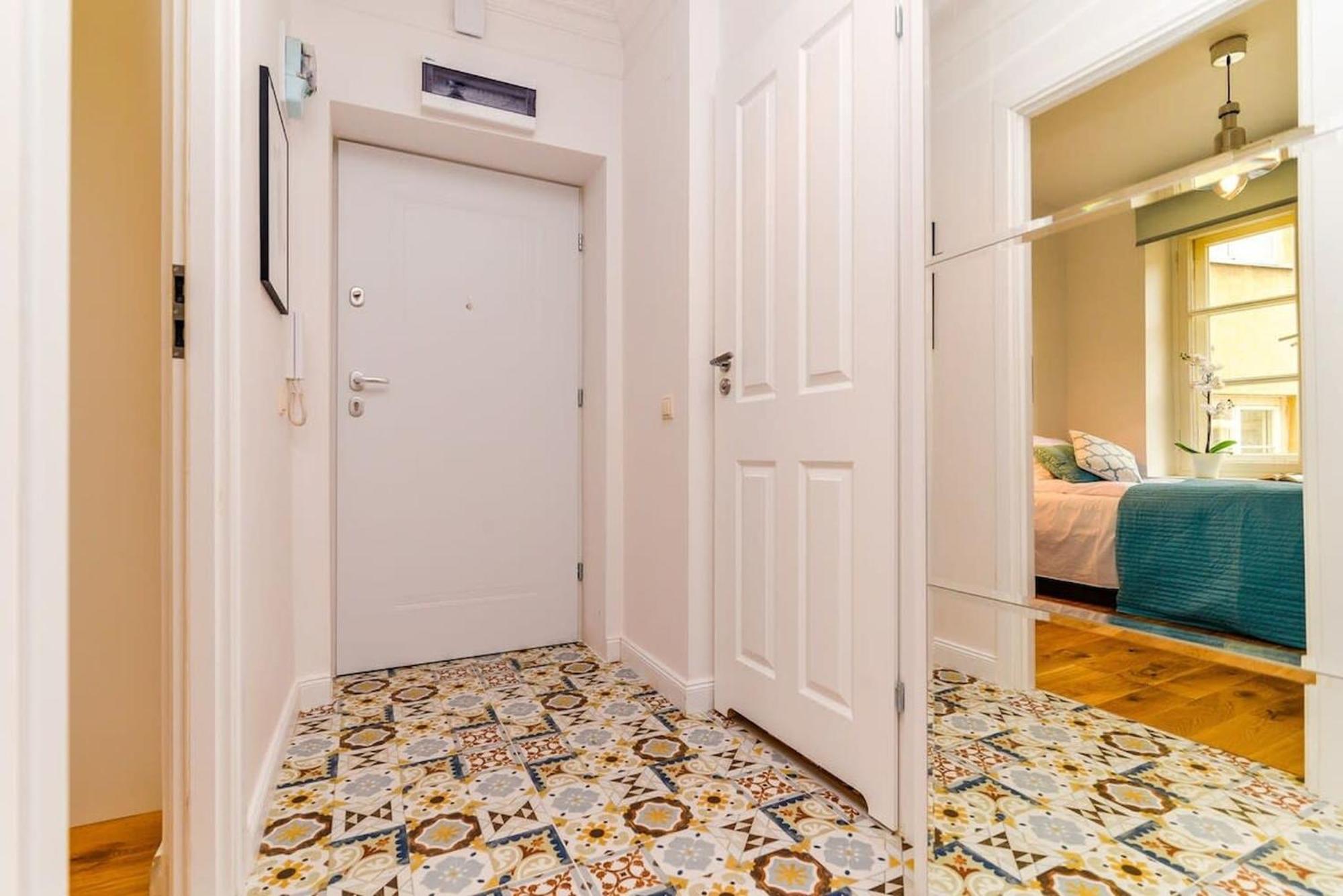 Apartment Варшава Экстерьер фото